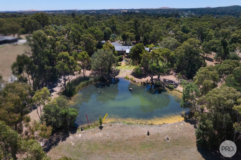 Photo - 25 De Regt Drive, Creswick VIC 3363 - Image 23