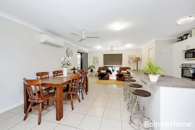 Photo - 25 Deedes Crescent, Bushland Beach QLD 4818 - Image 4