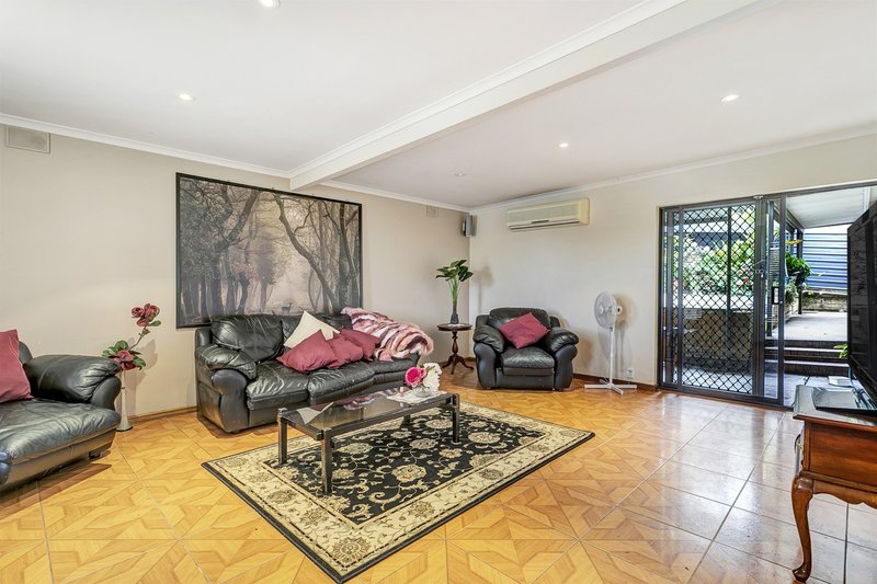 Photo - 25 Deepdene Crescent, O'Halloran Hill SA 5158 - Image 12