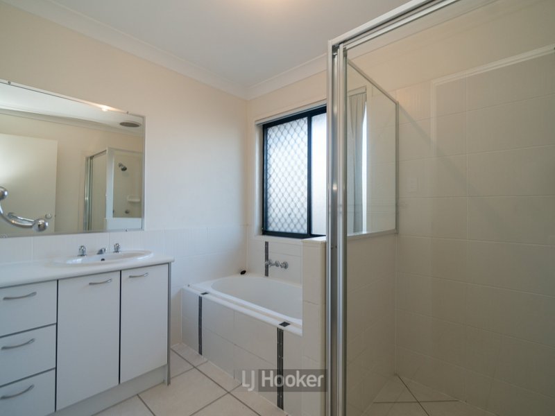 Photo - 25 Delaforce Street, Regents Park QLD 4118 - Image 9