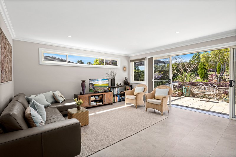 Photo - 25 Dempster Street, West Wollongong NSW 2500 - Image 12