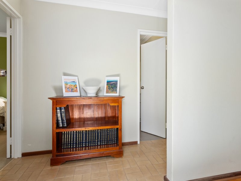 Photo - 25 Dewar Street, Armadale WA 6112 - Image 3