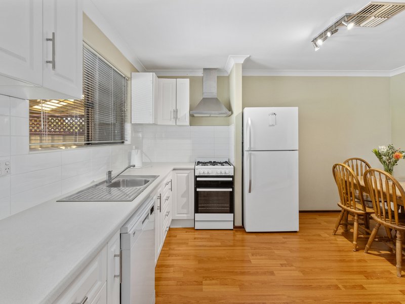 Photo - 25 Dewar Street, Armadale WA 6112 - Image 16
