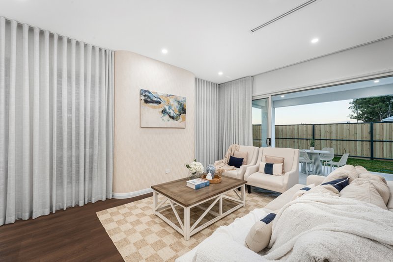 Photo - 25 Dove Road (The Gables) , Box Hill NSW 2765 - Image 9