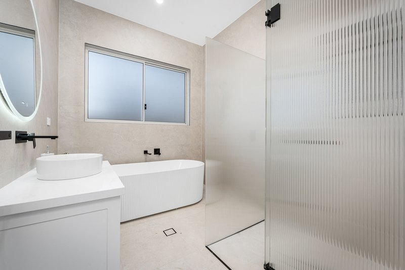 Photo - 25 Dove Road (The Gables) , Box Hill NSW 2765 - Image 17
