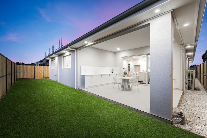 Photo - 25 Dove Road (The Gables) , Box Hill NSW 2765 - Image 22