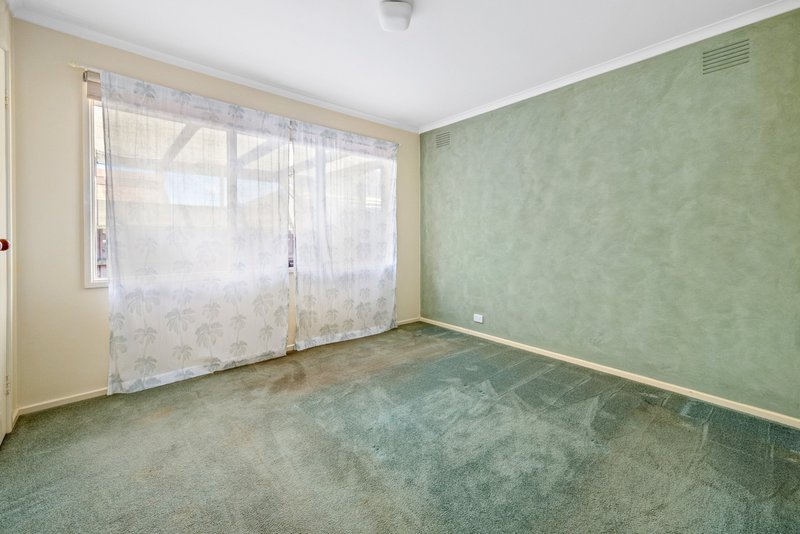 Photo - 25 Duncans Road, Werribee VIC 3030 - Image 7
