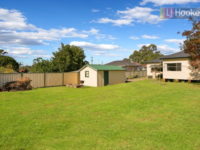 Photo - 25 Dunstable Road, Blacktown NSW 2148 - Image 5