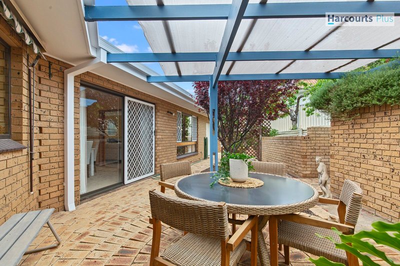 Photo - 25 Dutchman Drive, Hallett Cove SA 5158 - Image 17