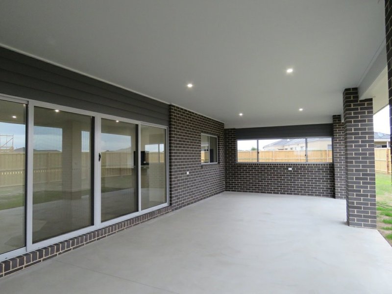 Photo - 25 Eagle Bay Terrace, Eagle Point VIC 3878 - Image 3