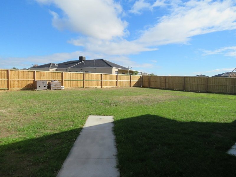 Photo - 25 Eagle Bay Terrace, Eagle Point VIC 3878 - Image 22