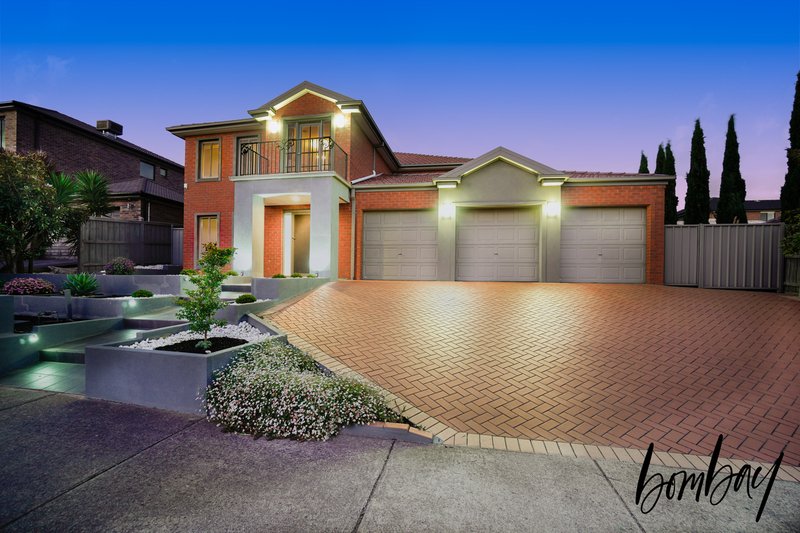 Photo - 25 Eagleview Way, Craigieburn VIC 3064 - Image 2