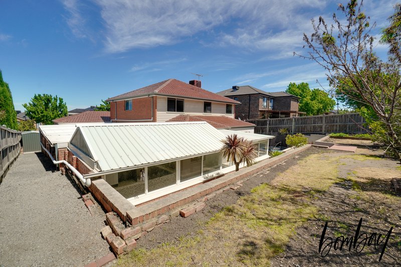 Photo - 25 Eagleview Way, Craigieburn VIC 3064 - Image 26