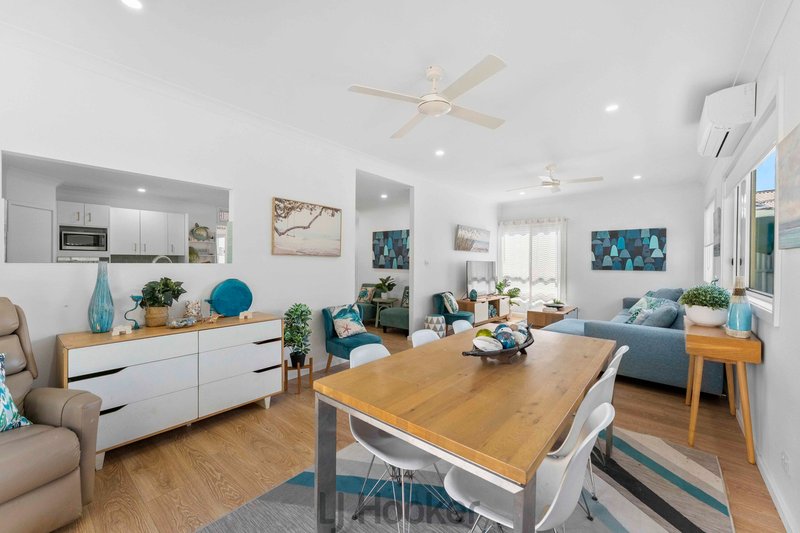 Photo - 25 Earswick Crescent, Buttaba NSW 2283 - Image 7