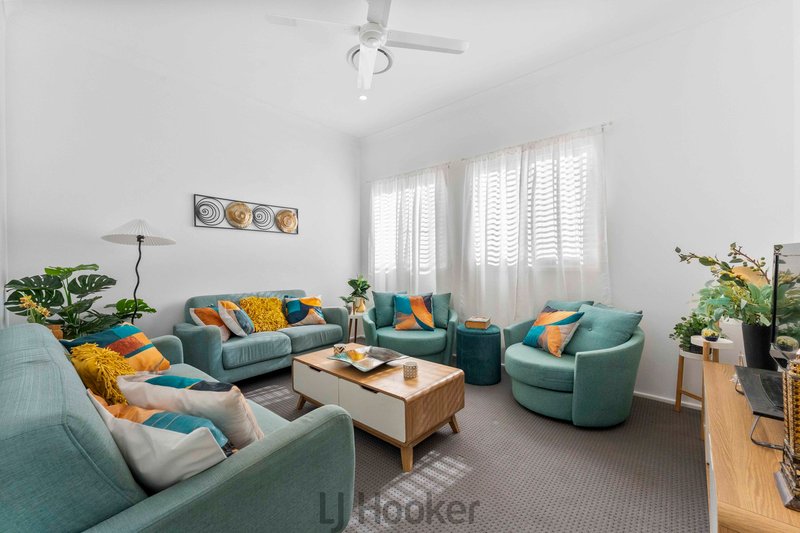 Photo - 25 Earswick Crescent, Buttaba NSW 2283 - Image 10