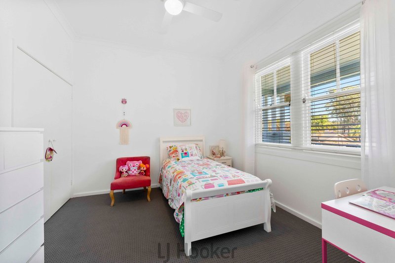 Photo - 25 Earswick Crescent, Buttaba NSW 2283 - Image 17