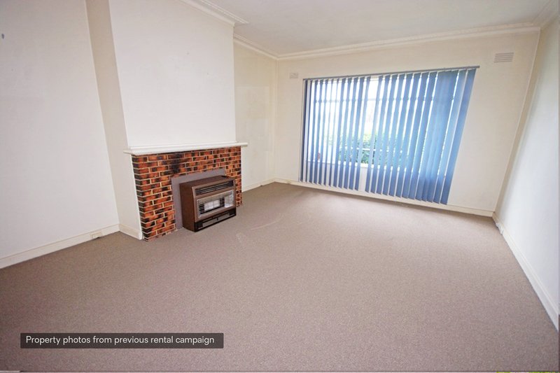 Photo - 25 East Boundary Road, Bentleigh East VIC 3165 - Image 3