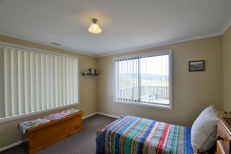 Photo - 25 East Church St , Deloraine TAS 7304 - Image 9