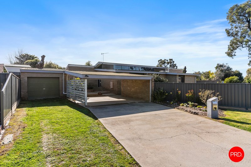 Photo - 25 Eastern Road, Strathdale VIC 3550 - Image