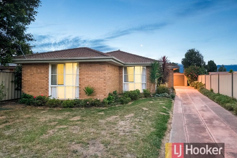 25 Edeys Run, Hampton Park VIC 3976