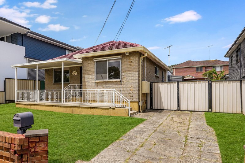 Photo - 25 Edgar Street, Yagoona NSW 2199 - Image 8