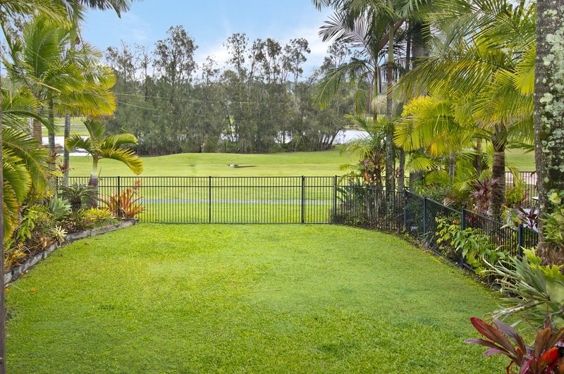 Photo - 25 Edgeworth Place, Helensvale QLD 4212 - Image 7