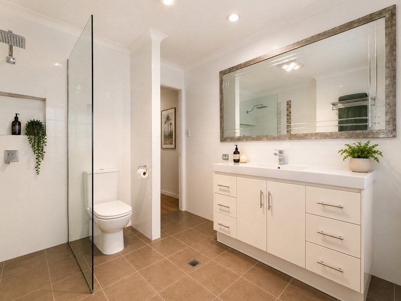 Photo - 25 Edgeworth Place, Helensvale QLD 4212 - Image 14