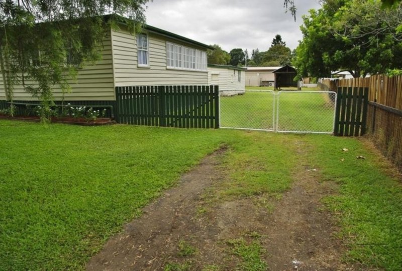 Photo - 25 Edward Street, Beaudesert QLD 4285 - Image 10