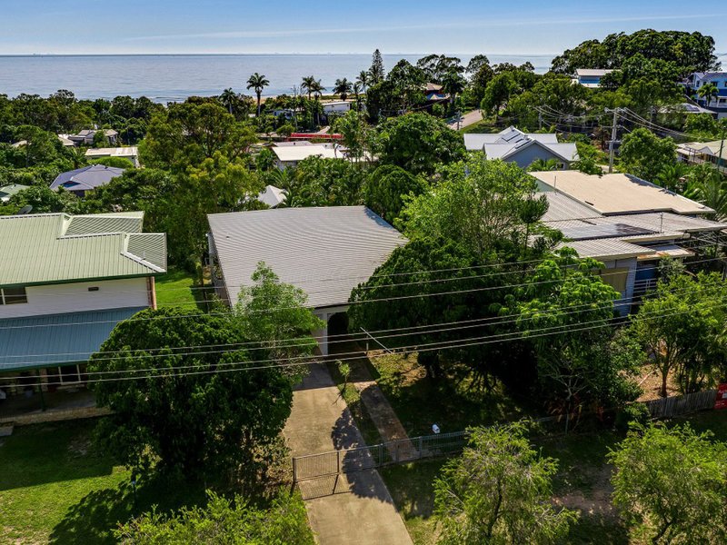 Photo - 25 Elizabeth Street, Tannum Sands QLD 4680 - Image 21