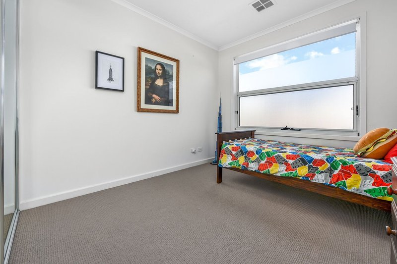 Photo - 25 Ellis Park Avenue, Mulgrave VIC 3170 - Image 12