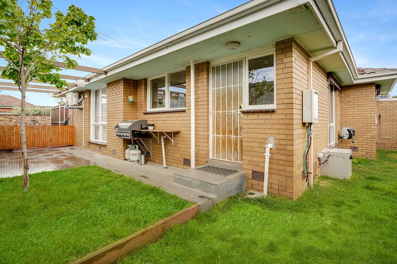 Photo - 2/5 Ellt Crescent, Noble Park VIC 3174 - Image 7