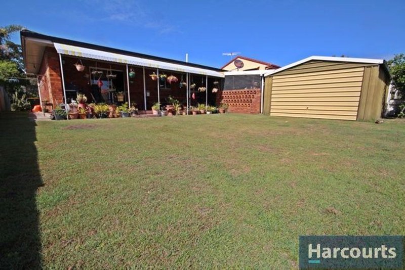 Photo - 25 Emu Walk, Bongaree QLD 4507 - Image 2