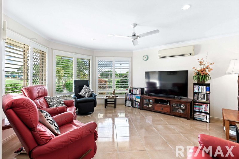 Photo - 25 Endeavour Way, Eli Waters QLD 4655 - Image 6