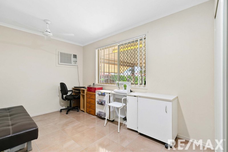 Photo - 25 Endeavour Way, Eli Waters QLD 4655 - Image 11