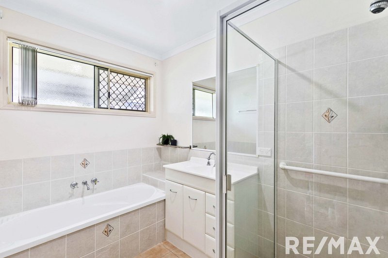 Photo - 25 Endeavour Way, Eli Waters QLD 4655 - Image 12