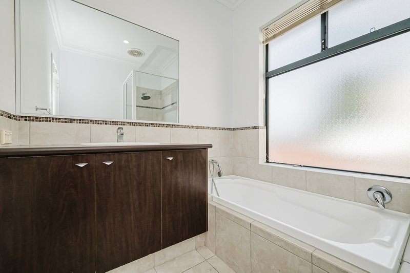Photo - 25 Eora Creek Terrace, Dianella WA 6059 - Image 24
