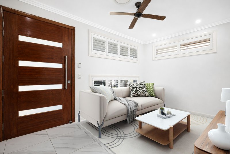 Photo - 25 Equinox Drive, Box Hill NSW 2765 - Image 3