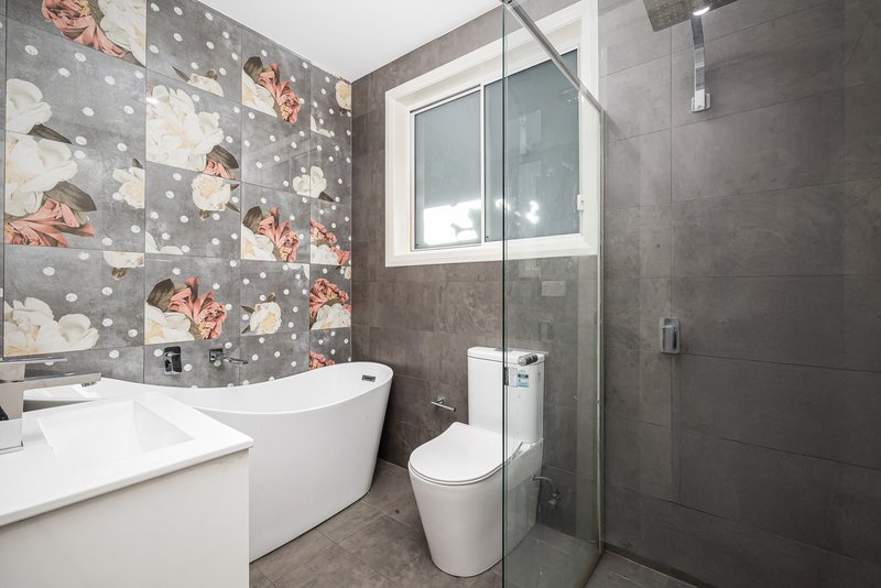 Photo - 25 Equinox Drive, Box Hill NSW 2765 - Image 10