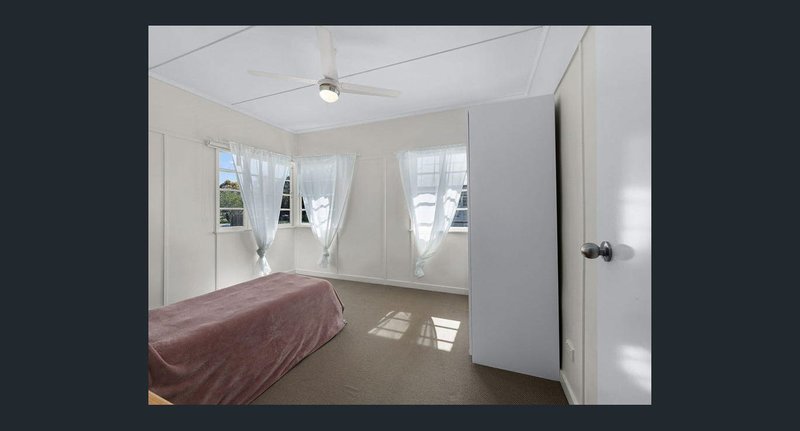 Photo - 25 Ernest Street, Leichhardt QLD 4305 - Image 7