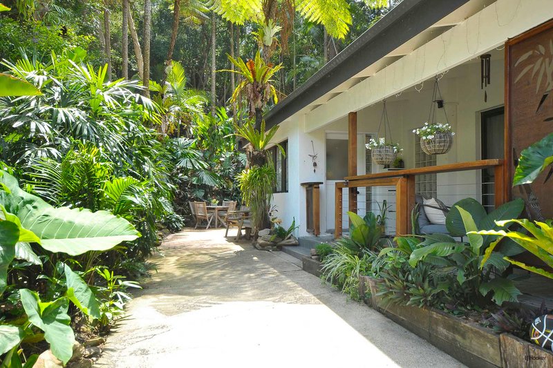 Photo - 25 Esperance Close, Elanora QLD 4221 - Image 14