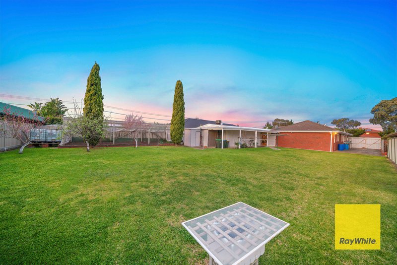 Photo - 25 Evrah Drive, Hoppers Crossing VIC 3029 - Image 4