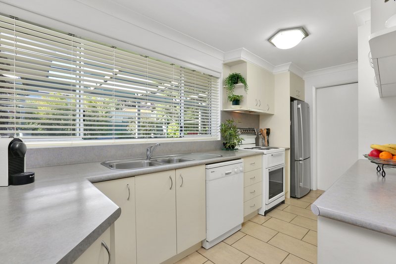 Photo - 25 Exmouth Road, Kanahooka NSW 2530 - Image 3