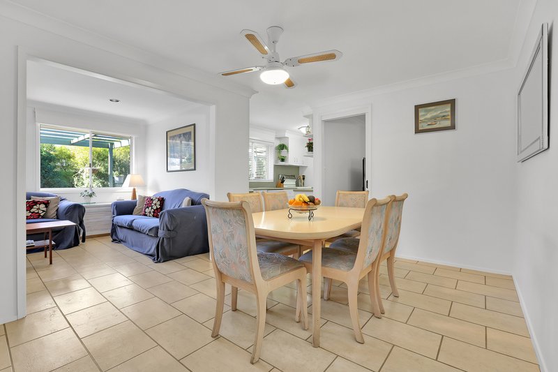 Photo - 25 Exmouth Road, Kanahooka NSW 2530 - Image 4