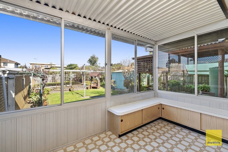 Photo - 25 Fairy Street, Bell Post Hill VIC 3215 - Image 9