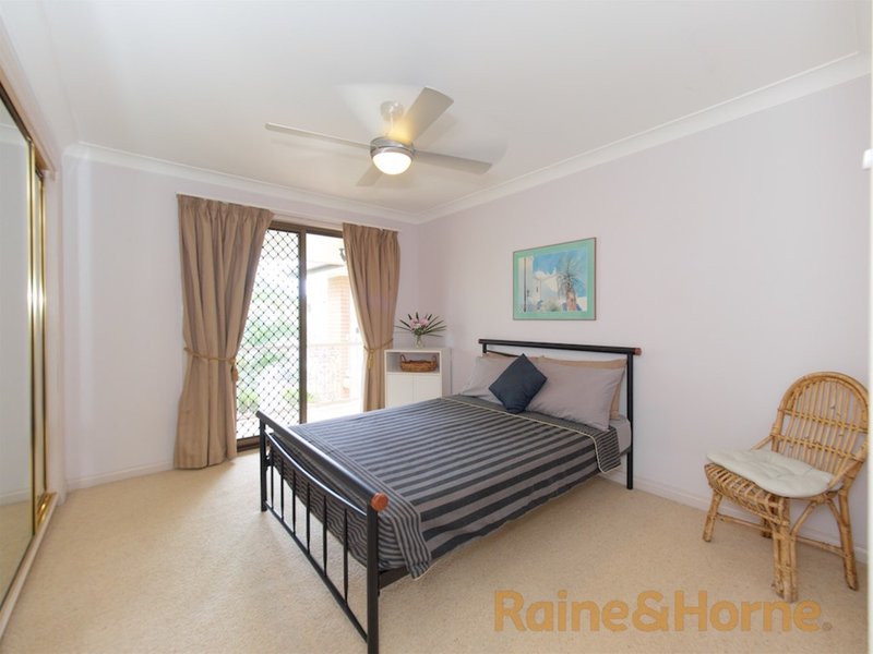 Photo - 25 Faringdon Street, Robertson QLD 4109 - Image 14