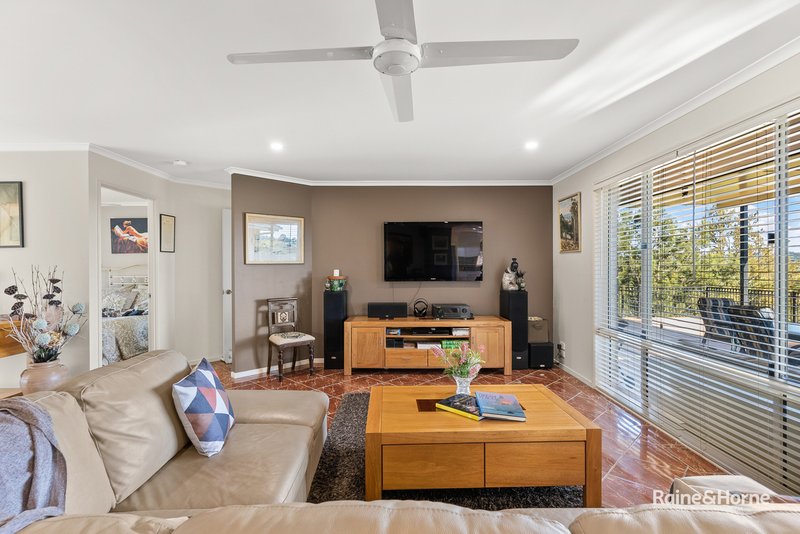 Photo - 25 Federation Drive, Eltham NSW 2480 - Image 14