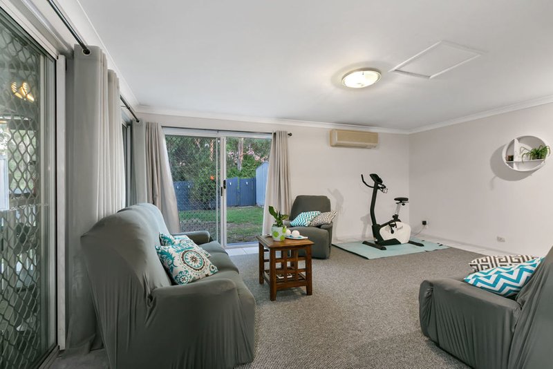 Photo - 25 Ferguson Place, Coopers Plains QLD 4108 - Image 8