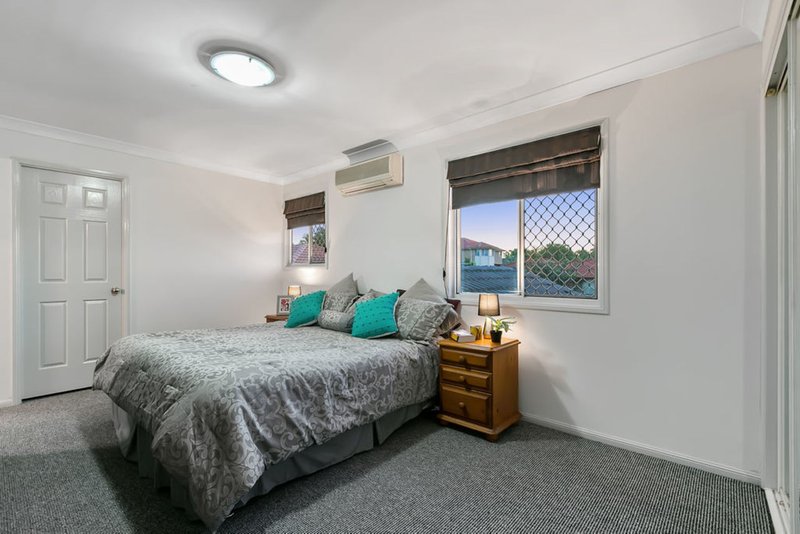 Photo - 25 Ferguson Place, Coopers Plains QLD 4108 - Image 13