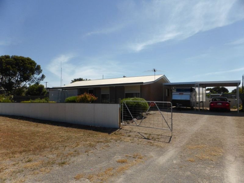 Photo - 25 Fifth Street, Wool Bay SA 5575 - Image 3