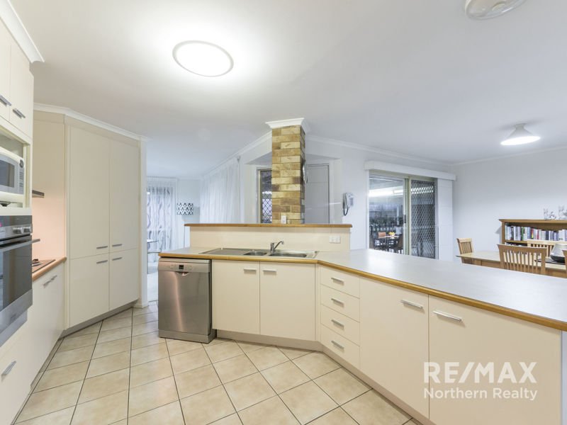 Photo - 25 Flinders Way, Albany Creek QLD 4035 - Image 3